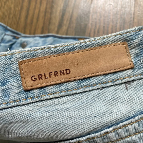 GRLFRND | The Rhea Distressed Jeans in Over Now size 30 - Picture 11 of 12